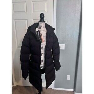 Aritzia Super Puff Mid Length Black